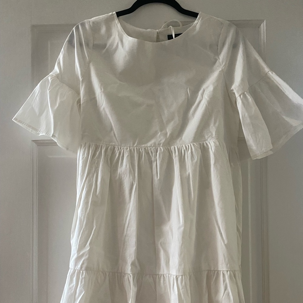 Forever 21 poplin bell sleeve mini dress